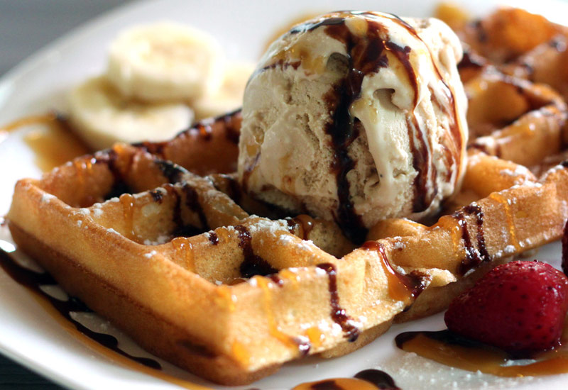 Ice cream waffle 